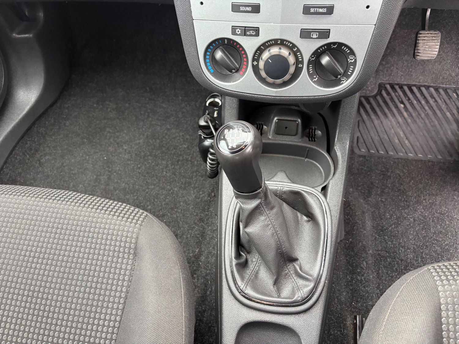 Used Vauxhall Corsa 2011 for sale - 76592266: Photo 22