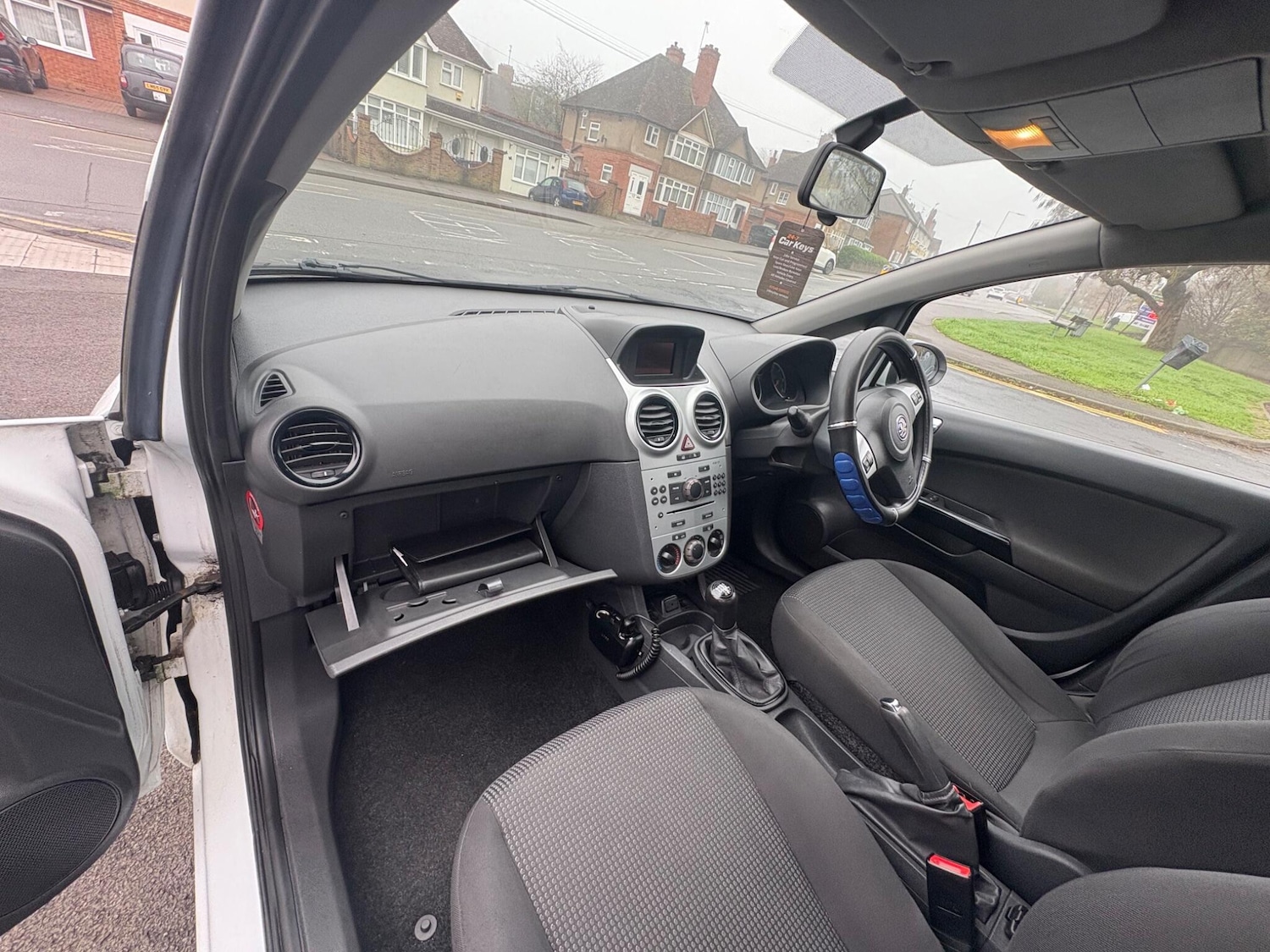 Used Vauxhall Corsa 2011 for sale - 76592266: Photo 28