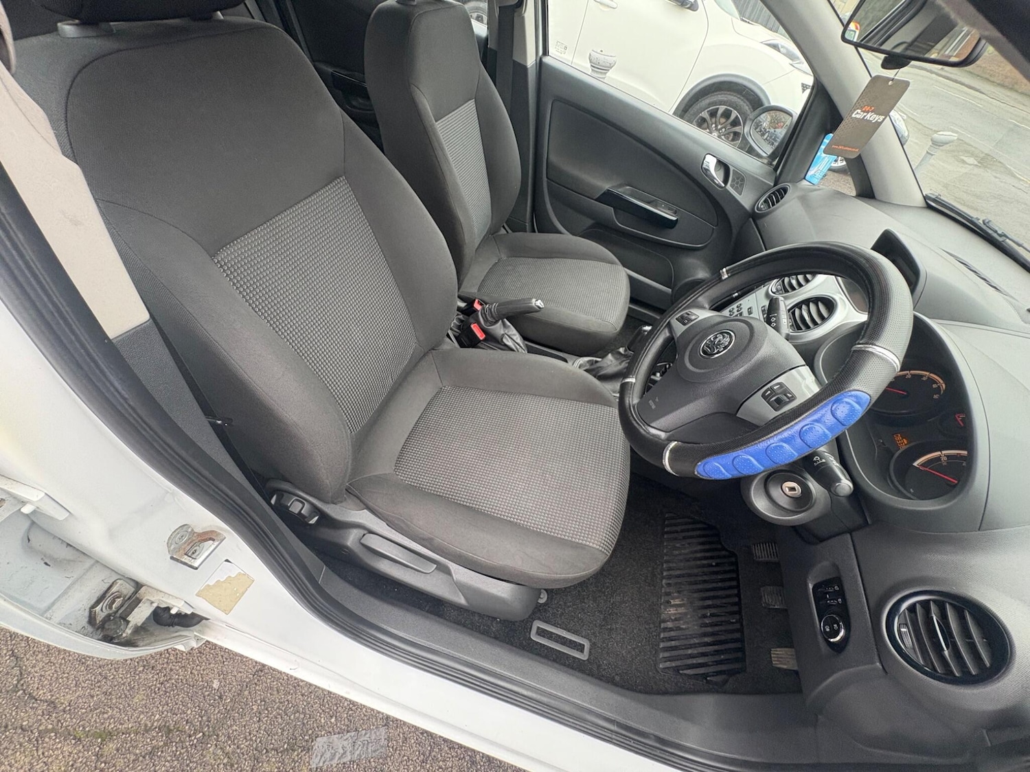 Used Vauxhall Corsa 2011 for sale - 76592266: Photo 31