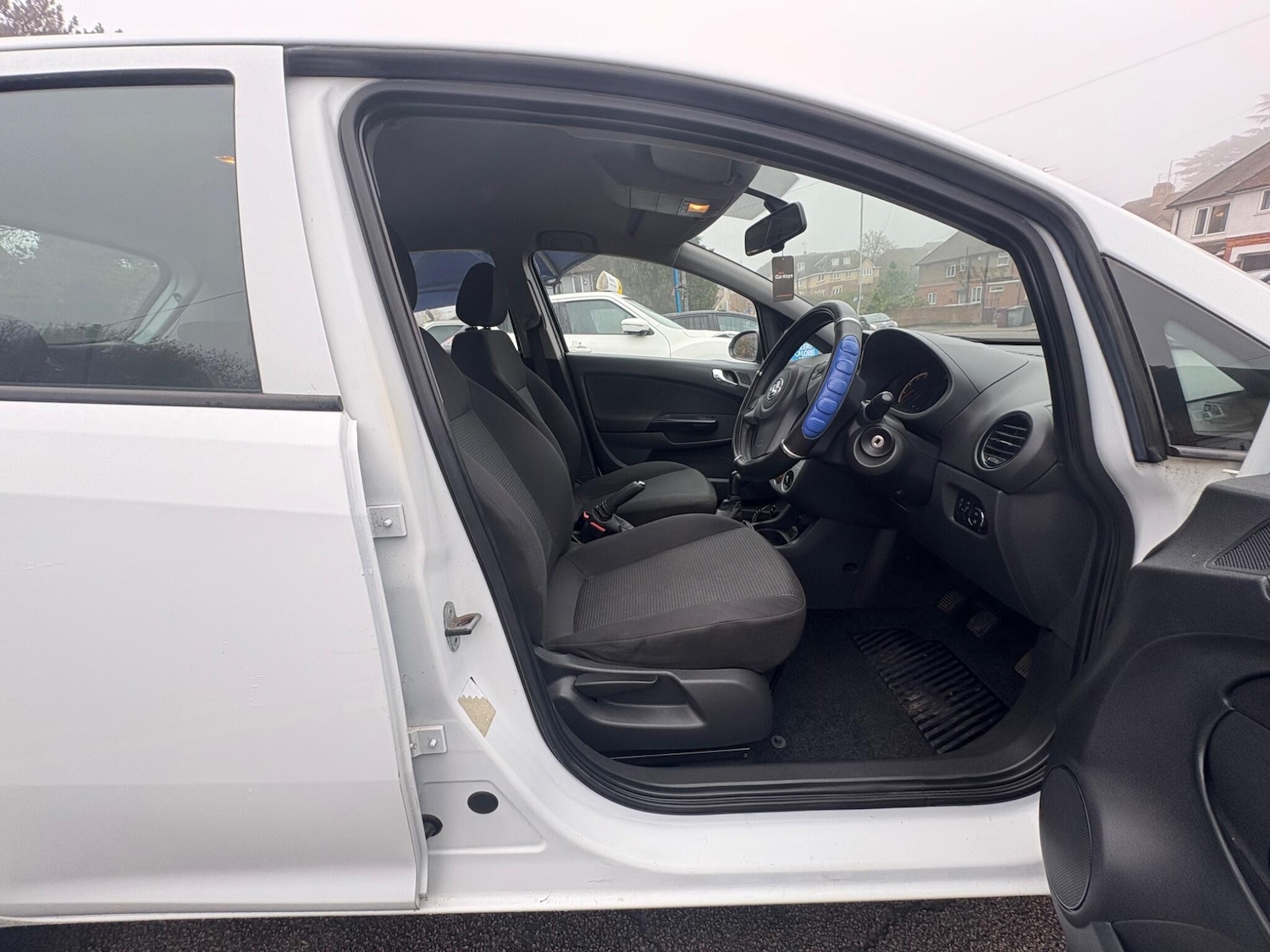 Used Vauxhall Corsa 2011 for sale - 76592266: Photo 33