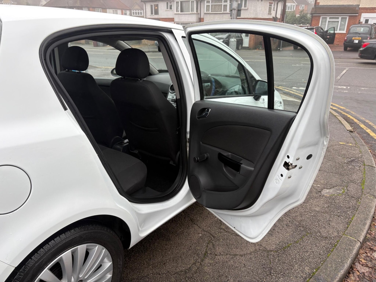 Used Vauxhall Corsa 2011 for sale - 76592266: Photo 57