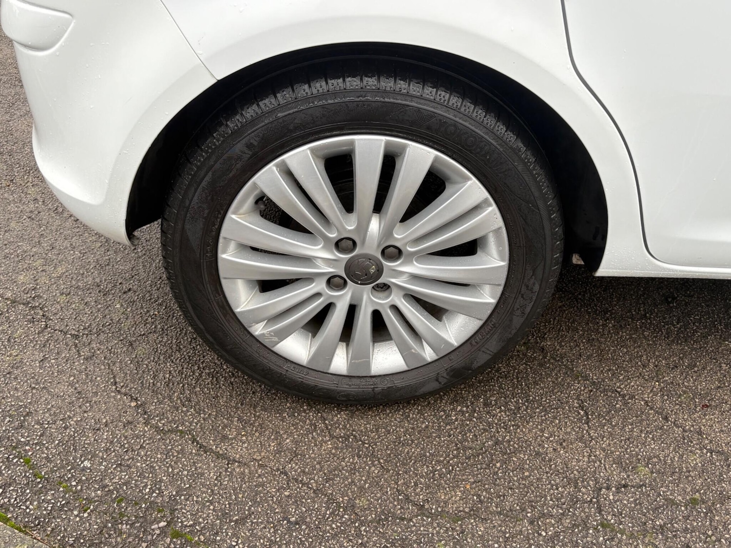 Used Vauxhall Corsa 2011 for sale - 76592266: Photo 60