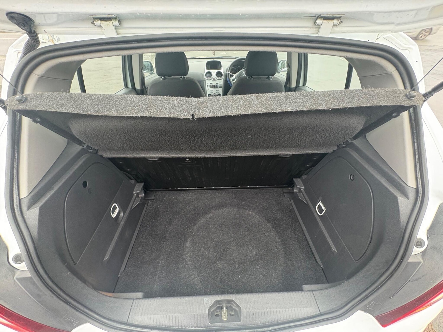 Used Vauxhall Corsa 2011 for sale - 76592266: Photo 69