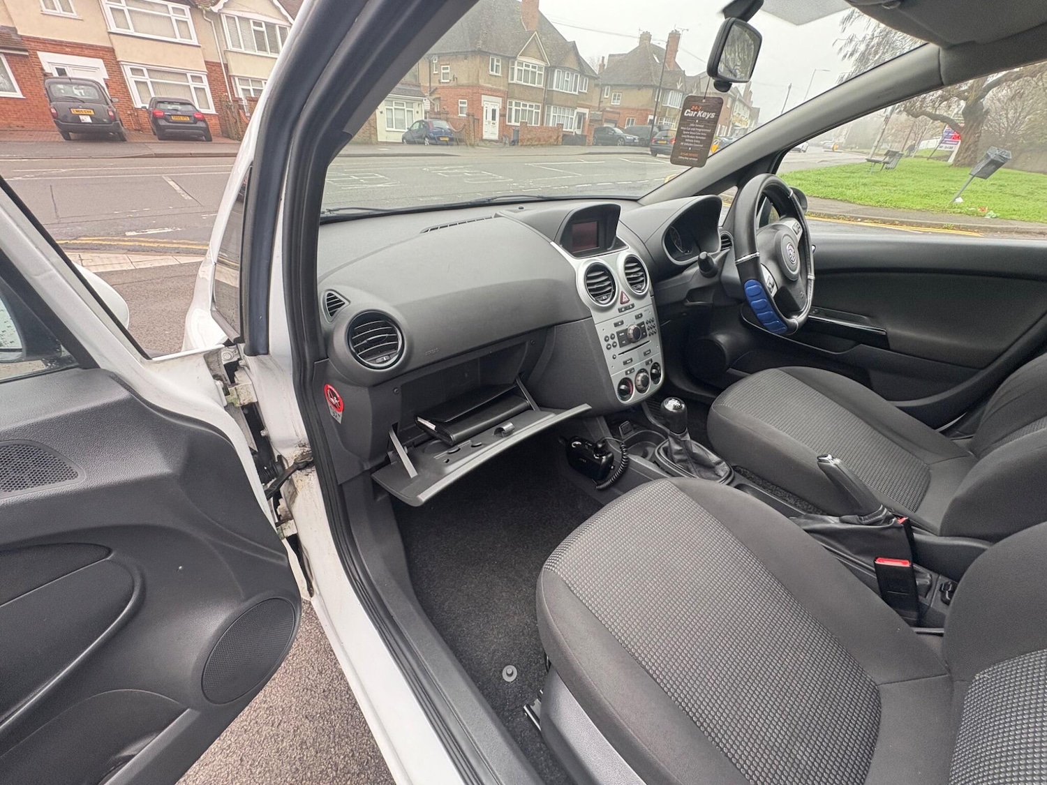 Used Vauxhall Corsa 2011 for sale - 76592266: Photo 73