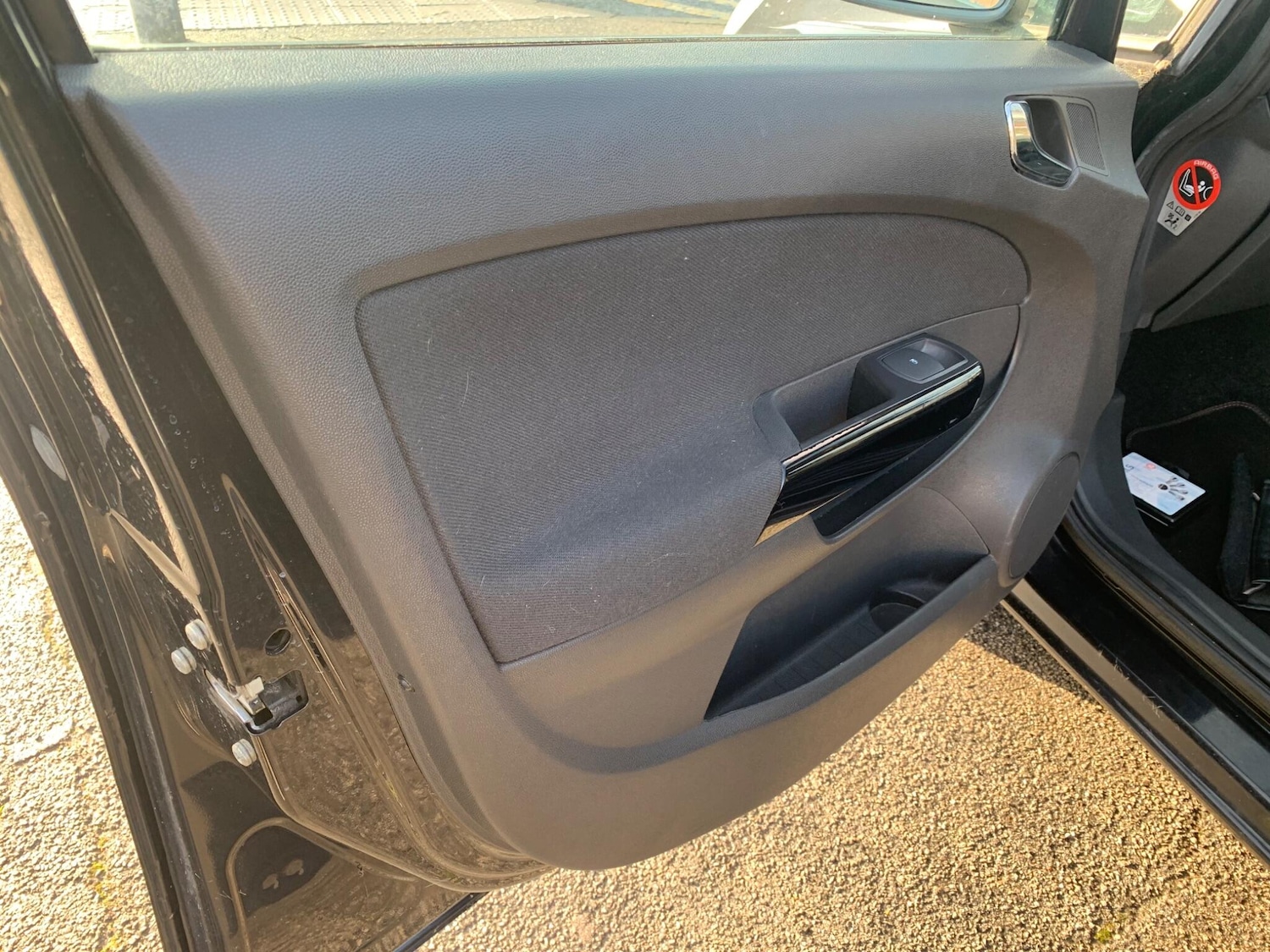 Used Vauxhall Corsa 2009 for sale - 77290630: Photo 36