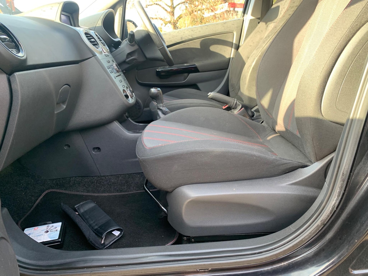 Used Vauxhall Corsa 2009 for sale - 77290630: Photo 72