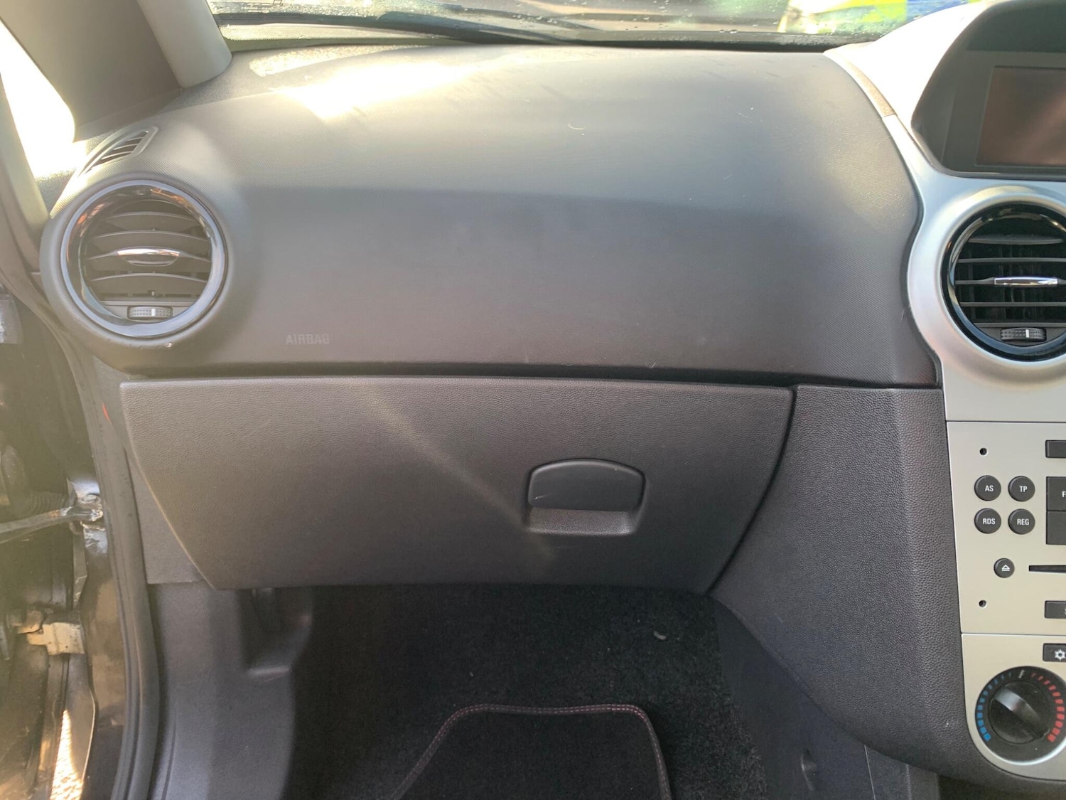 Used Vauxhall Corsa 2009 for sale - 77290630: Photo 79