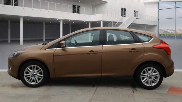 Used Ford Focus 2013 for sale - 76700897: Photo 9