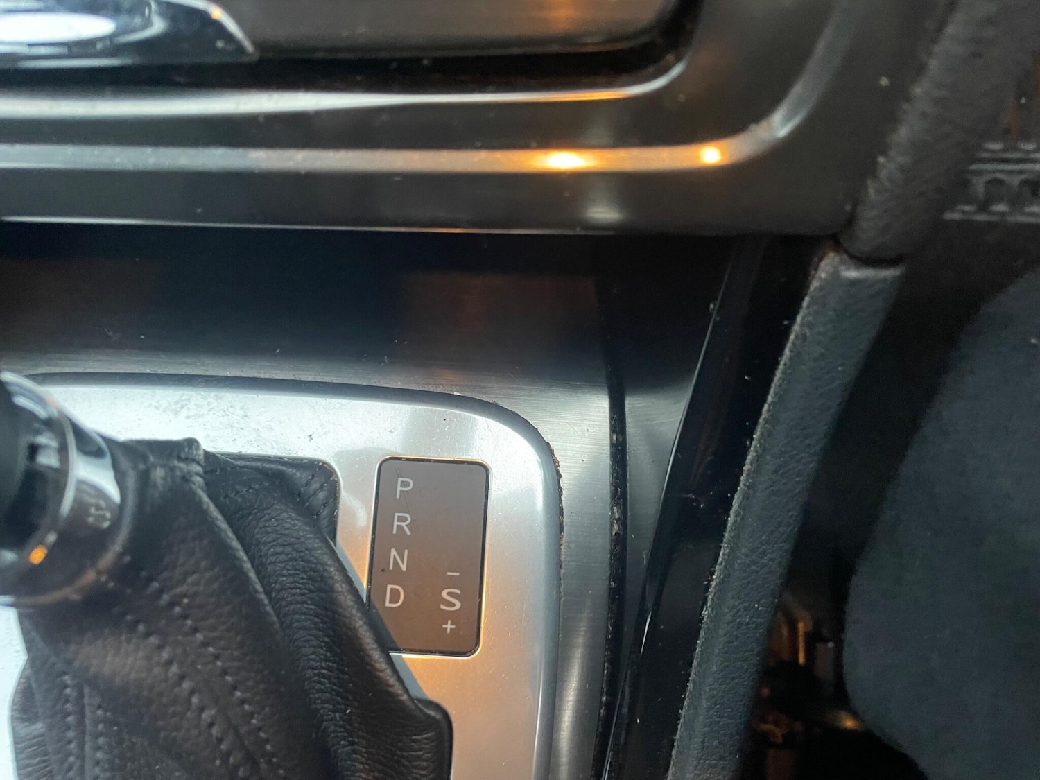 Used Ford Mondeo 2010 for sale - 76850476: Photo 33