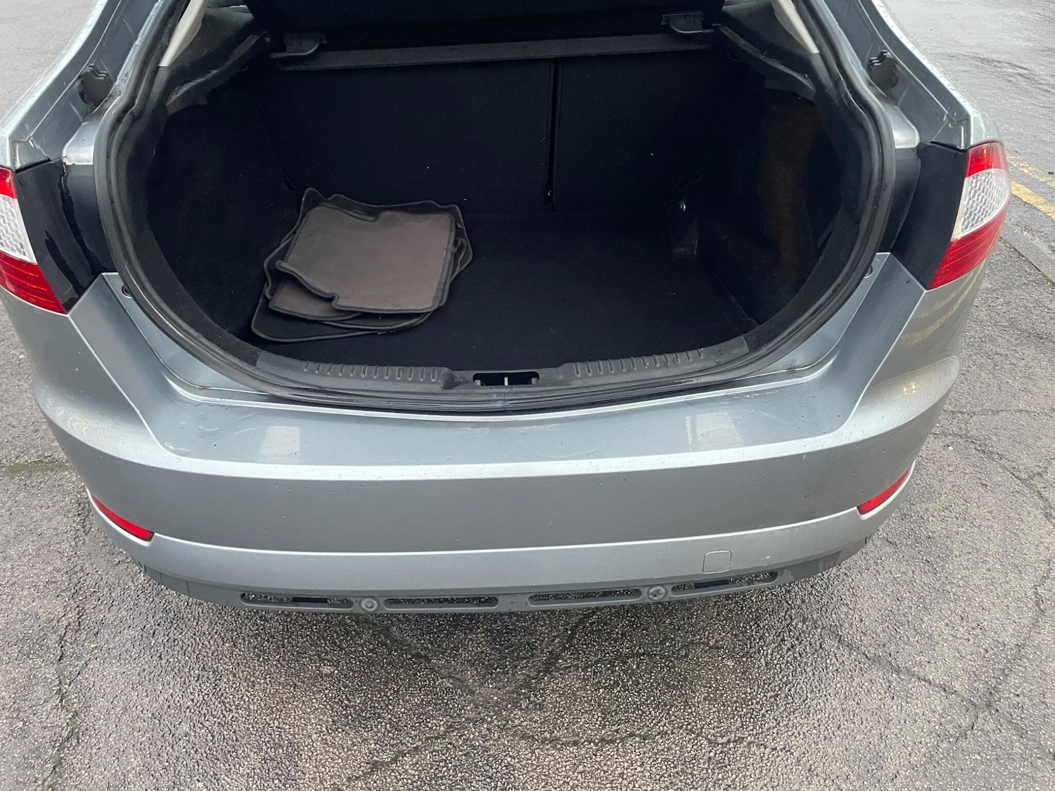 Used Ford Mondeo 2010 for sale - 76850476: Photo 52