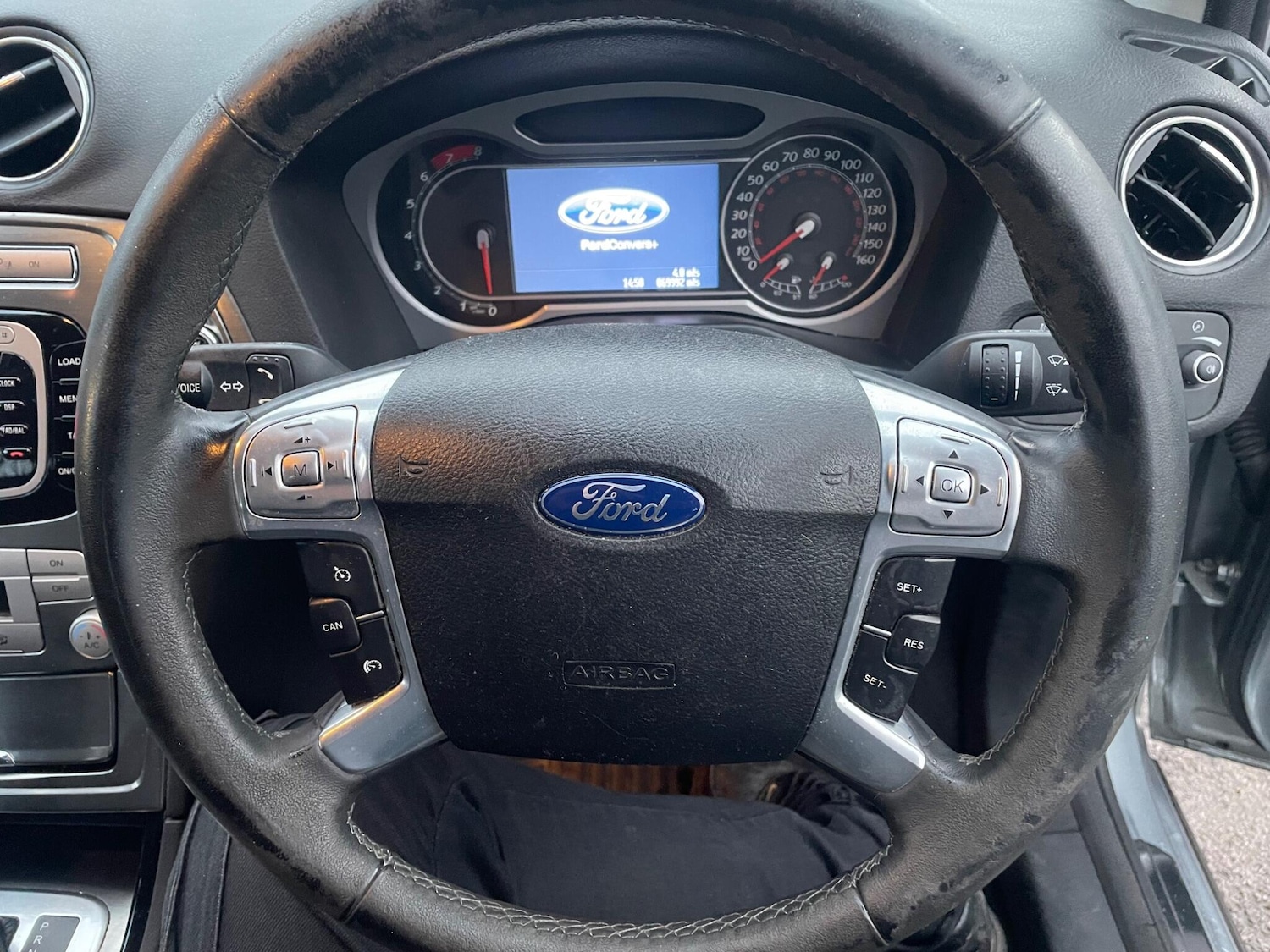 Used Ford Mondeo 2010 for sale - 76850476: Photo 53