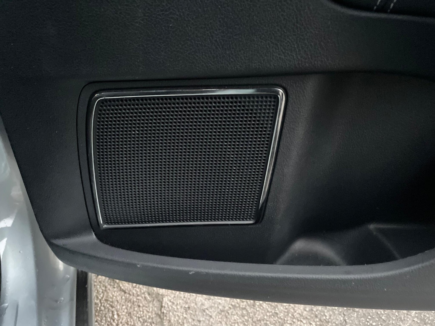 Used Ford Mondeo 2010 for sale - 76850476: Photo 76