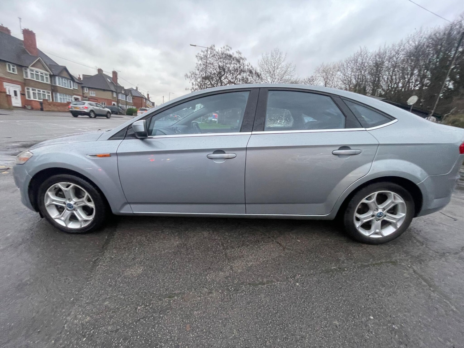 Used Ford Mondeo 2010 for sale - 76850476: Photo 9