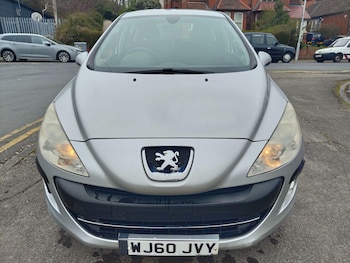 Used Peugeot 308 2010 for sale - 77737653: Photo