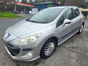 Used Peugeot 308 2010 for sale - 77737653: Photo