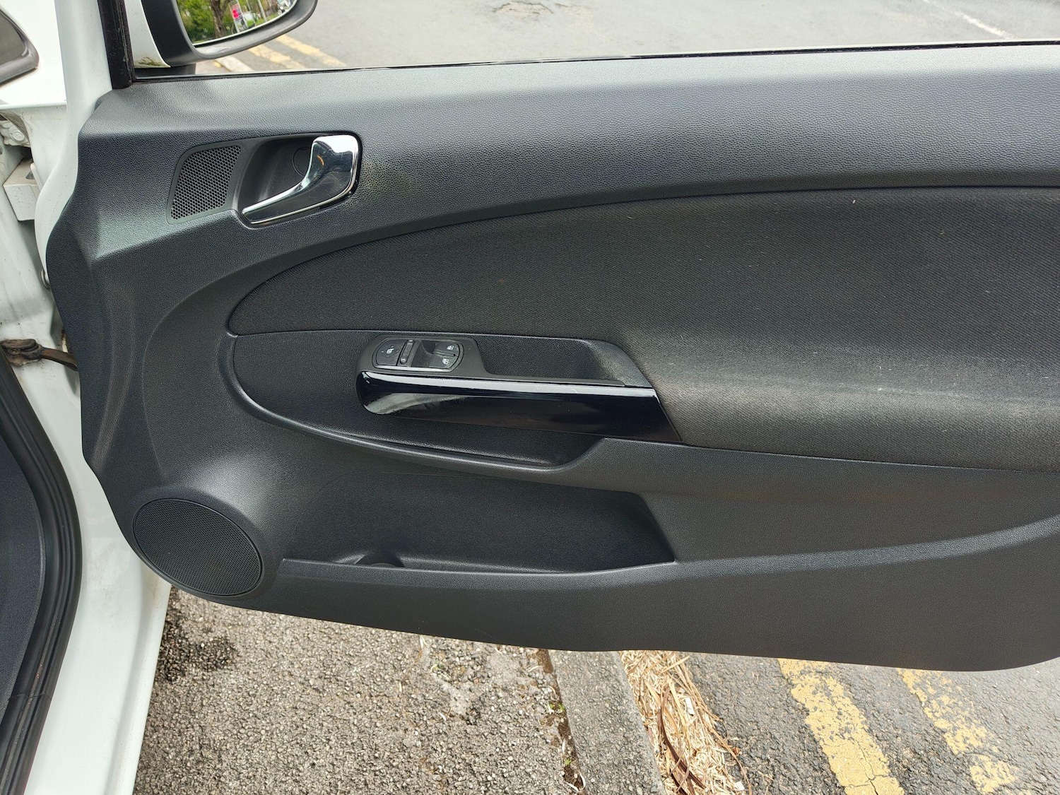 Used Vauxhall Corsa 2012 for sale - 78184830: Photo 47