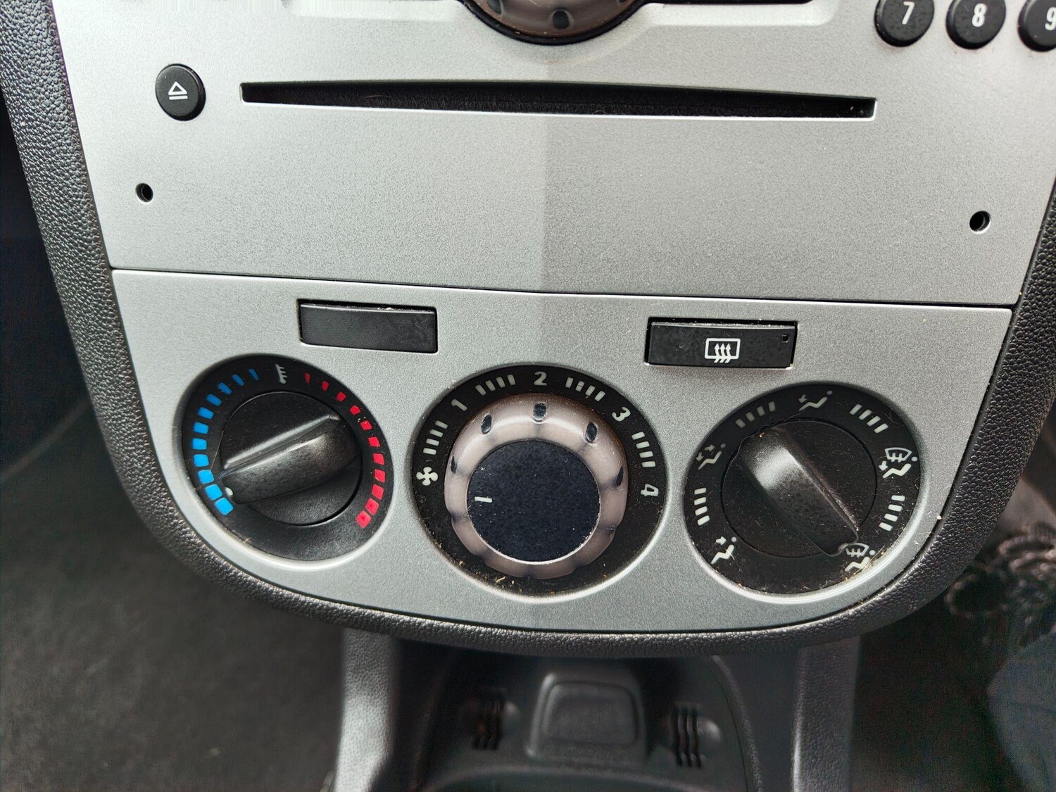 Used Vauxhall Corsa 2012 for sale - 78184830: Photo 58