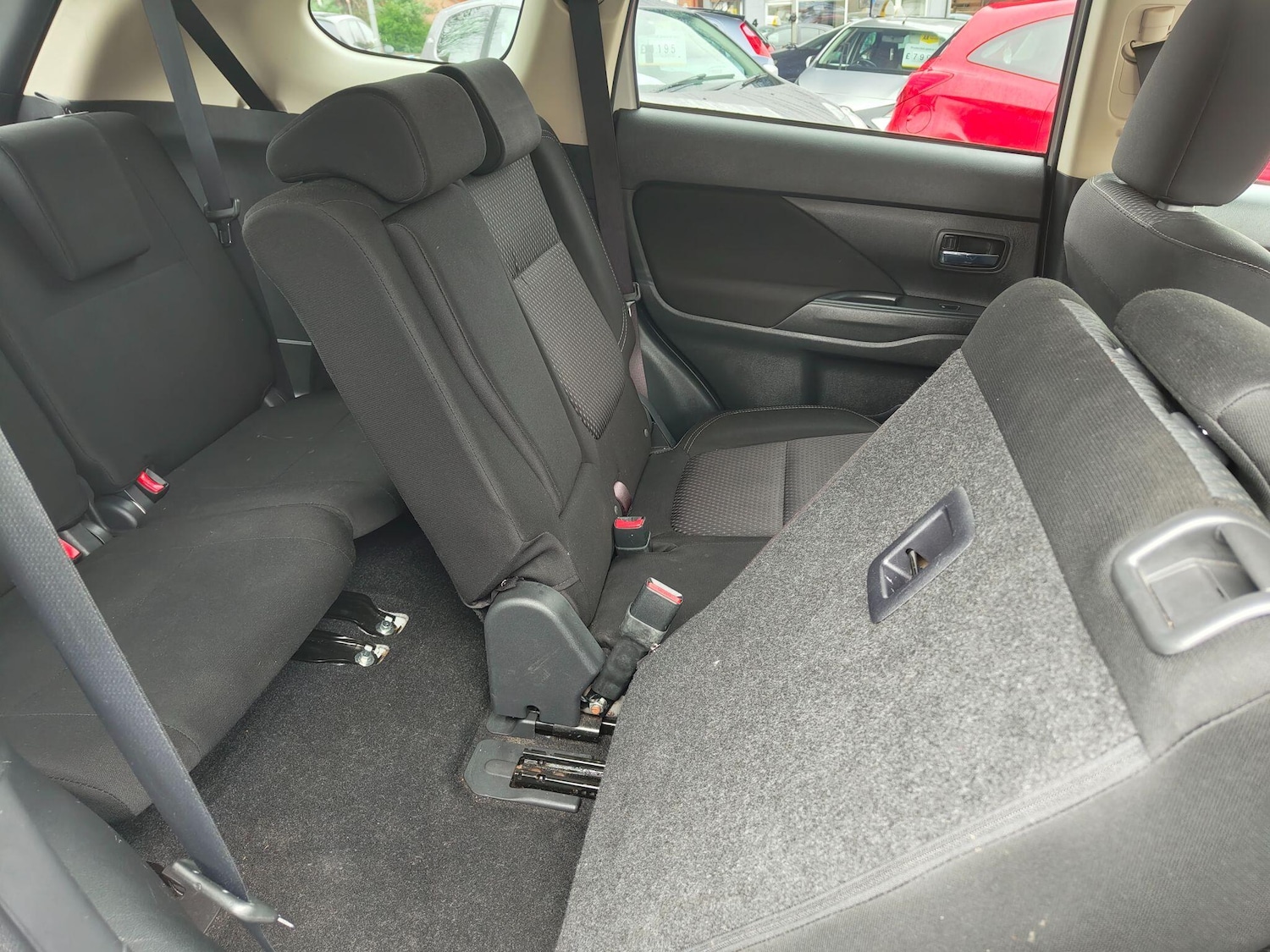 Used Mitsubishi Outlander 2019 for sale - 77612404: Photo 26