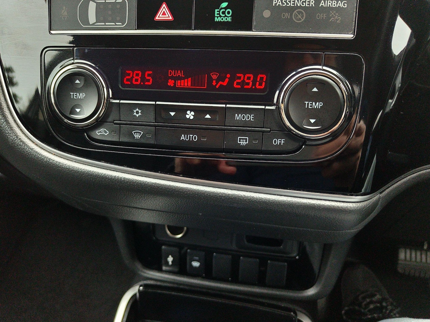 Used Mitsubishi Outlander 2019 for sale - 77612404: Photo 53