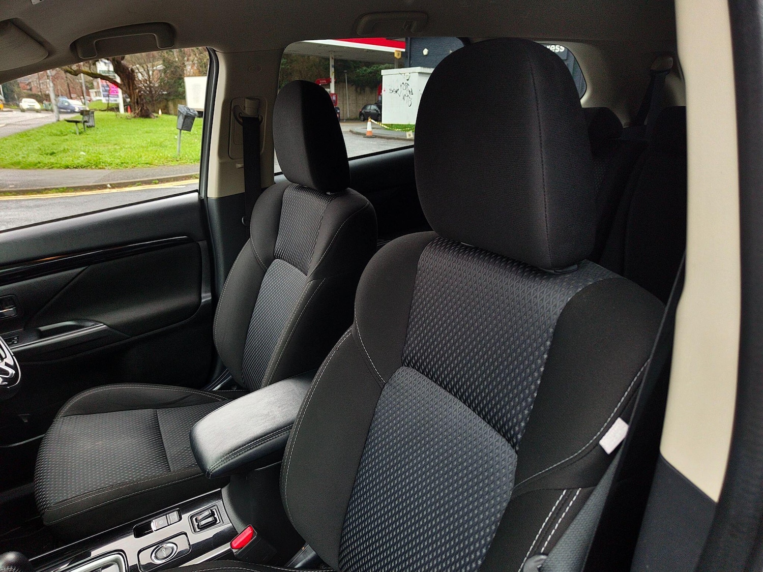 Used Mitsubishi Outlander 2019 for sale - 77612404: Photo 66