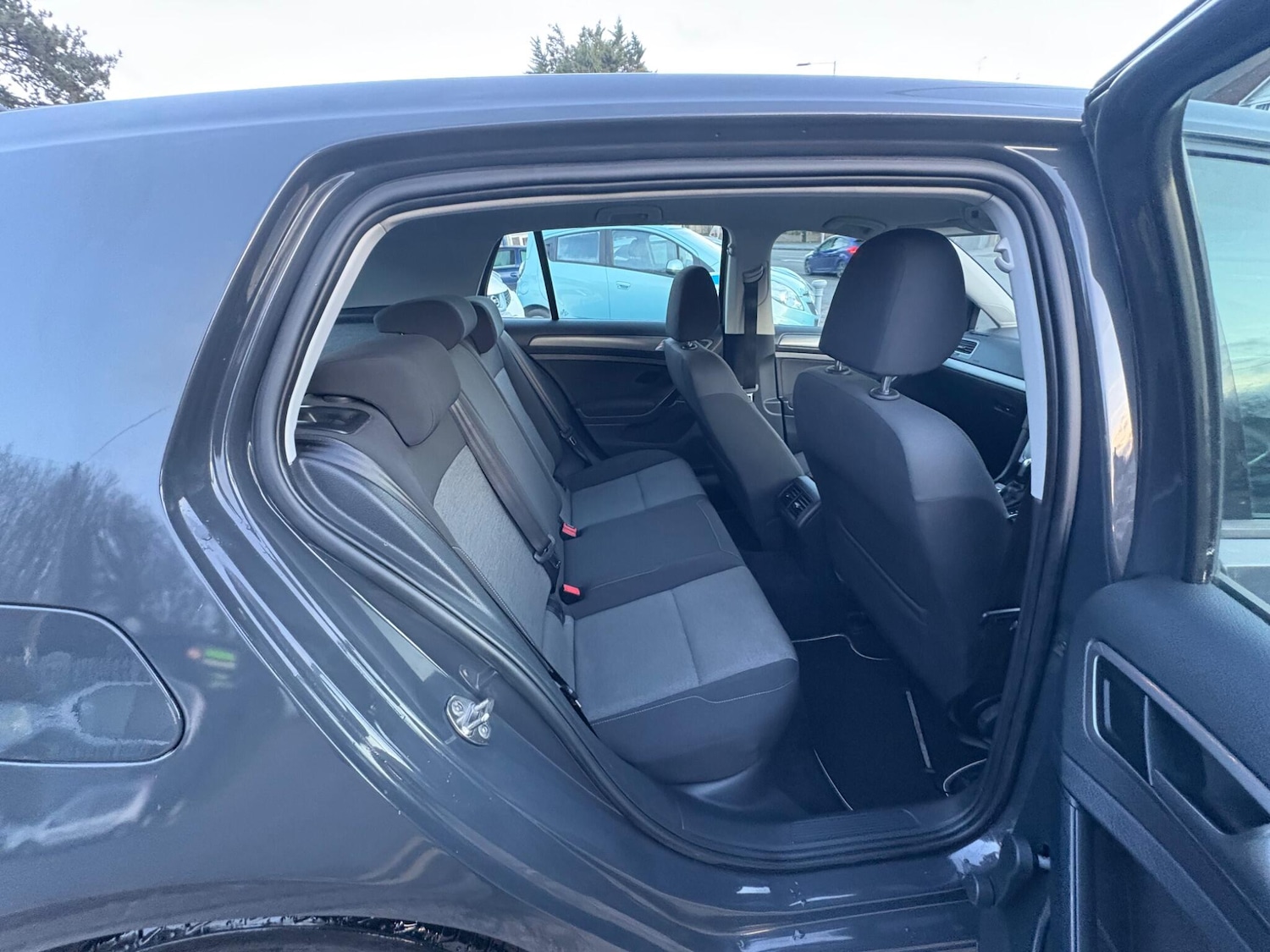 Used Volkswagen Golf for sale - 77017182: Photo 31