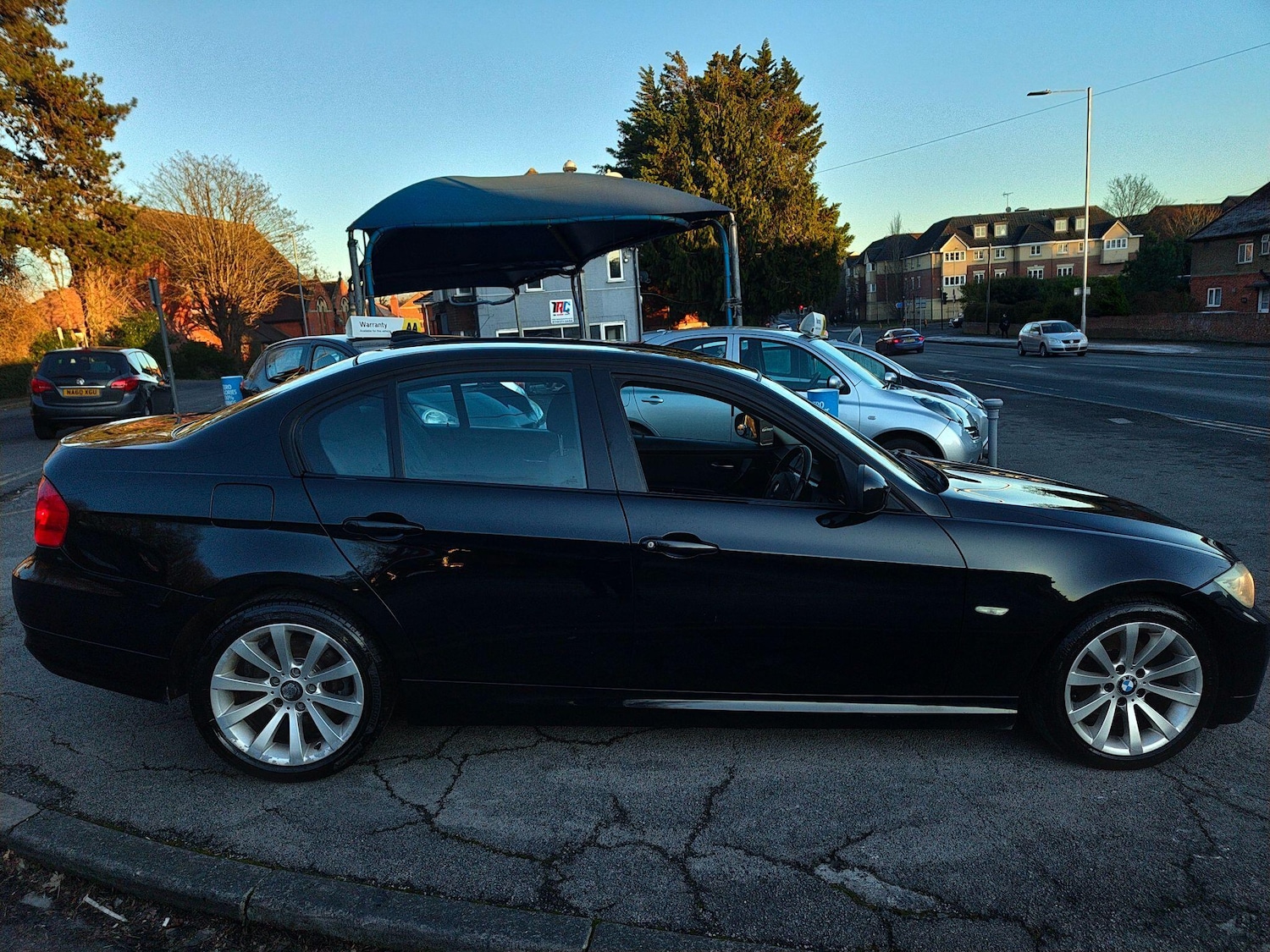 Used BMW 3 Series 2009 for sale - 77109366: Photo 12