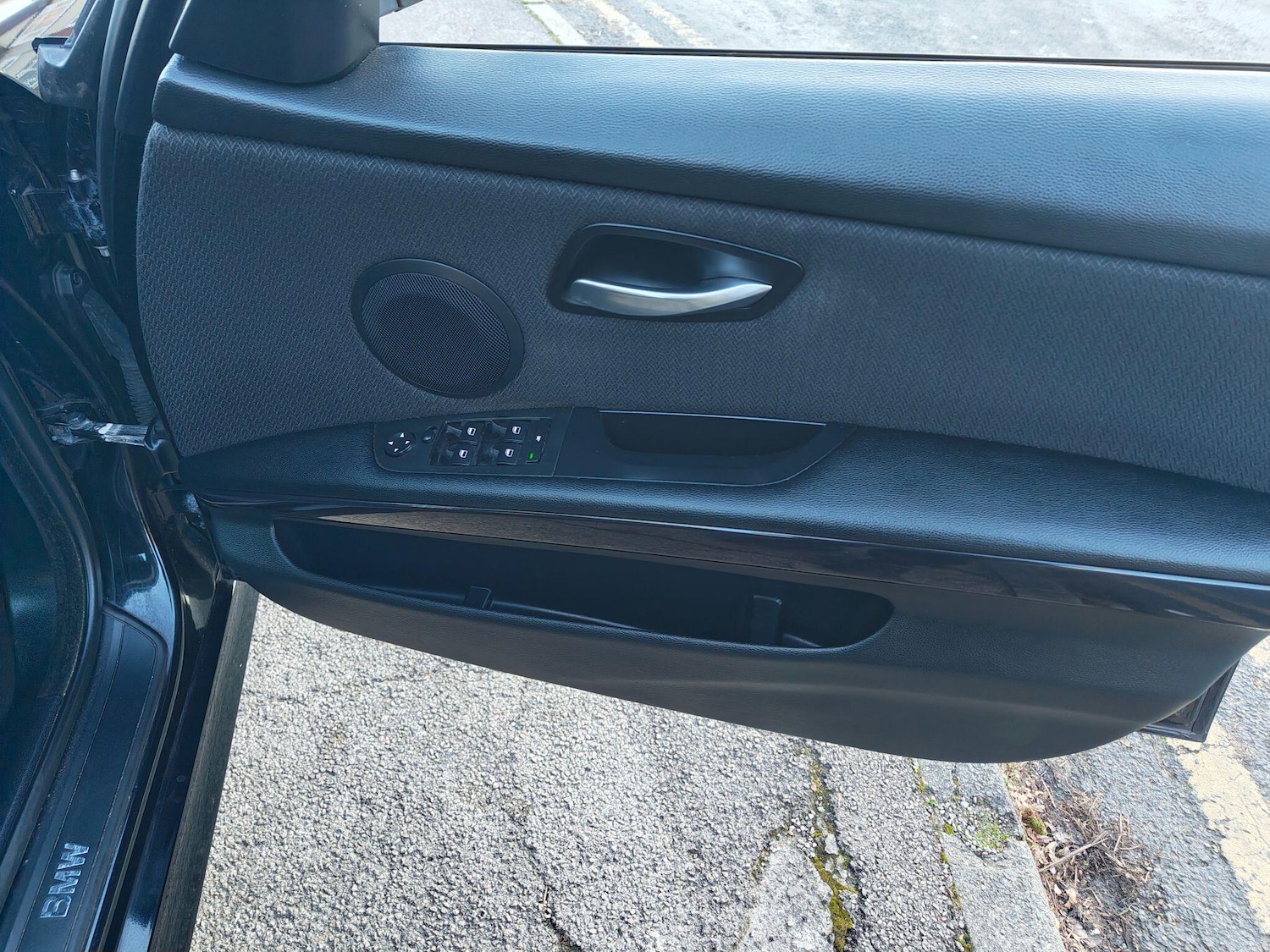 Used BMW 3 Series 2009 for sale - 77109366: Photo 27