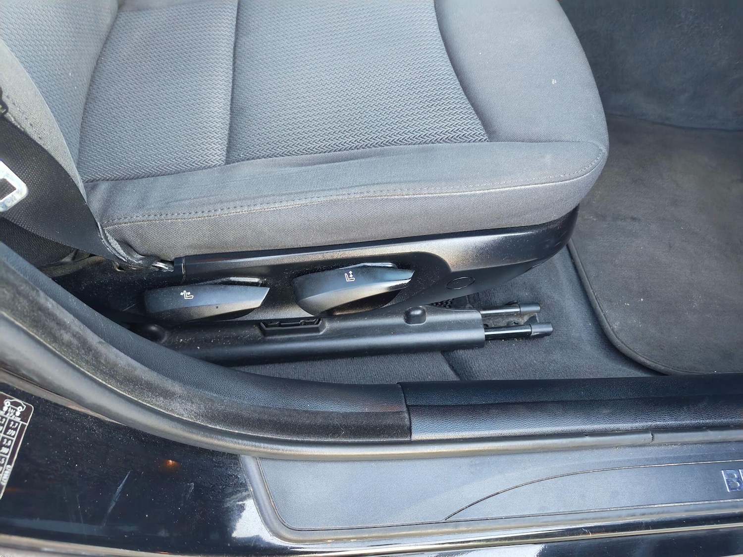 Used BMW 3 Series 2009 for sale - 77109366: Photo 50