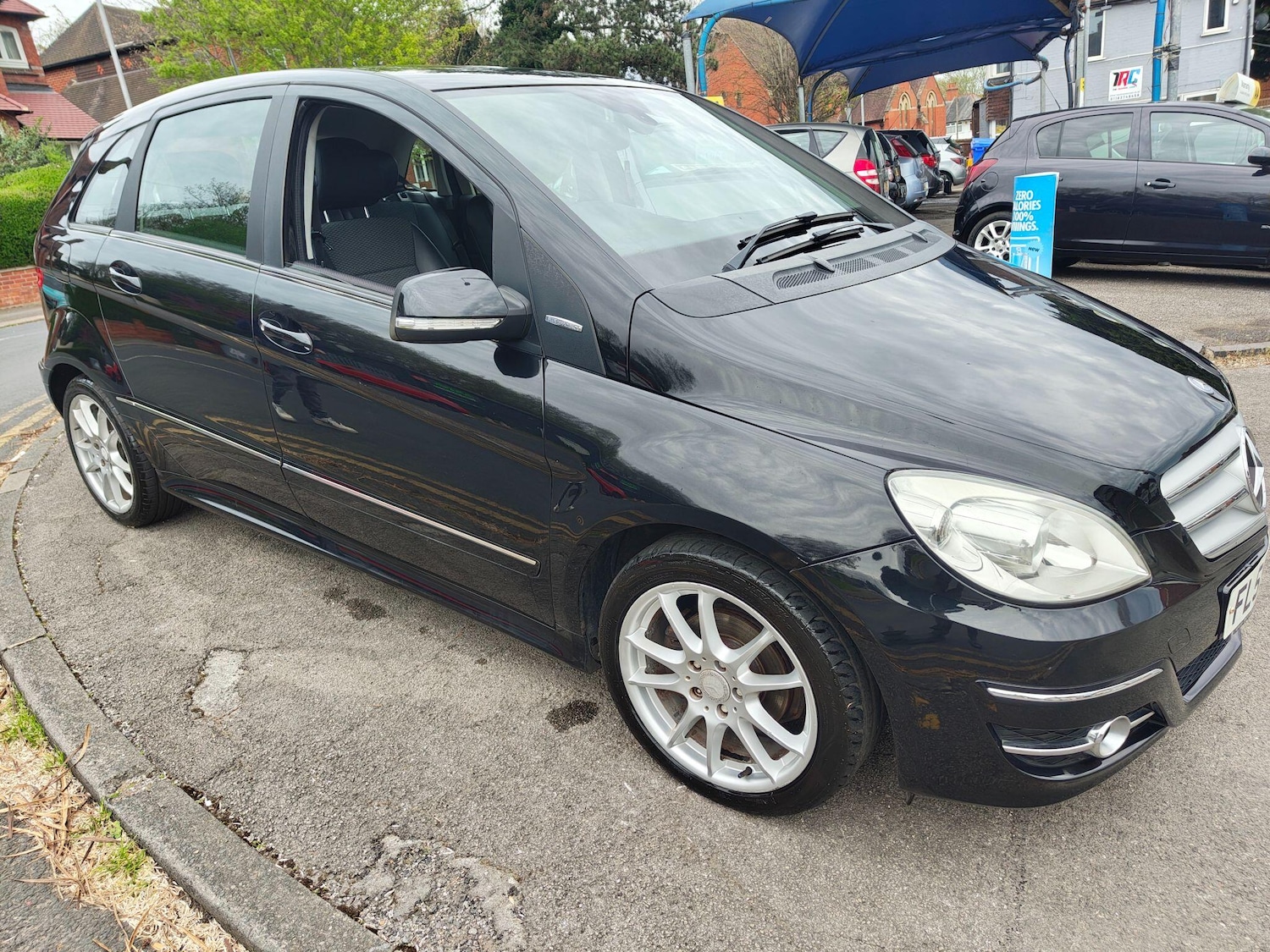 Used Mercedes-Benz B Class 2009 for sale - 78171525: Photo 2