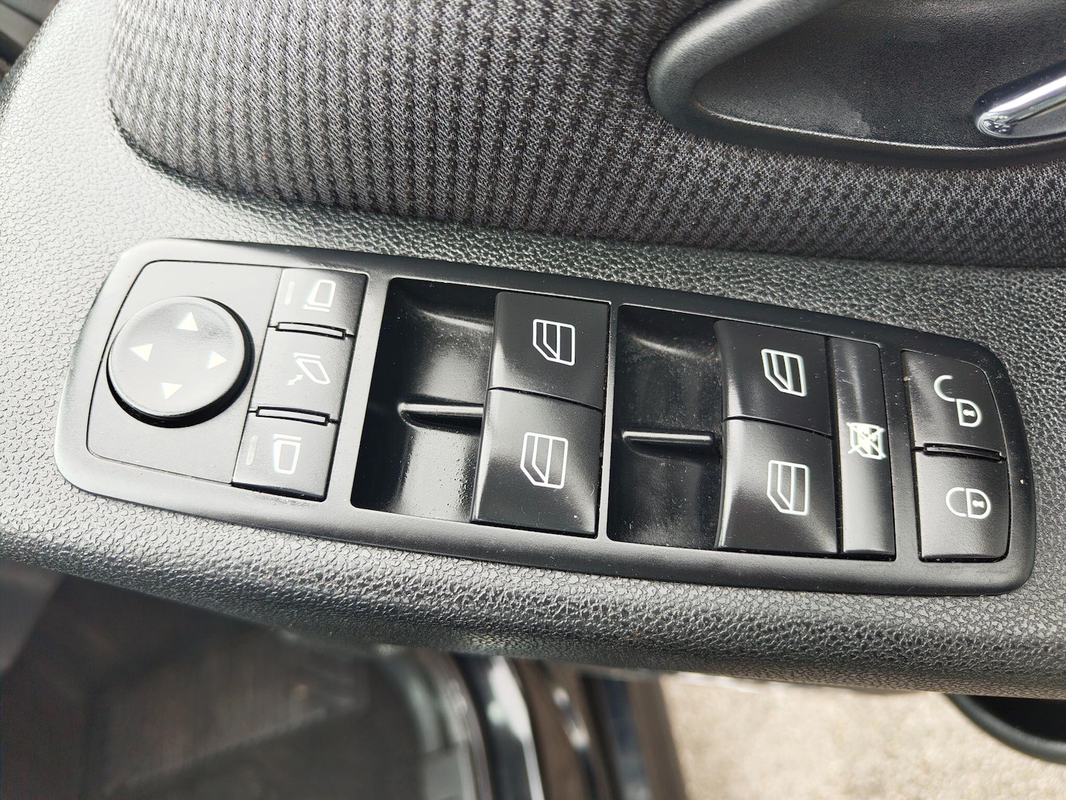 Used Mercedes-Benz B Class 2009 for sale - 78171525: Photo 31