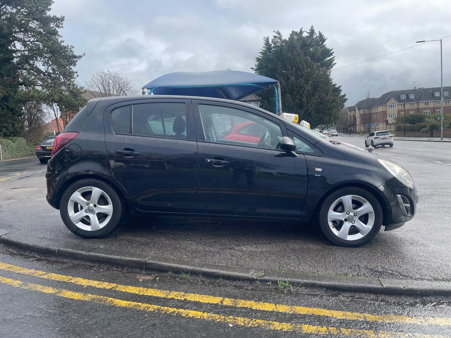 Used Vauxhall Corsa 2011 for sale - 77537417: Photo 12