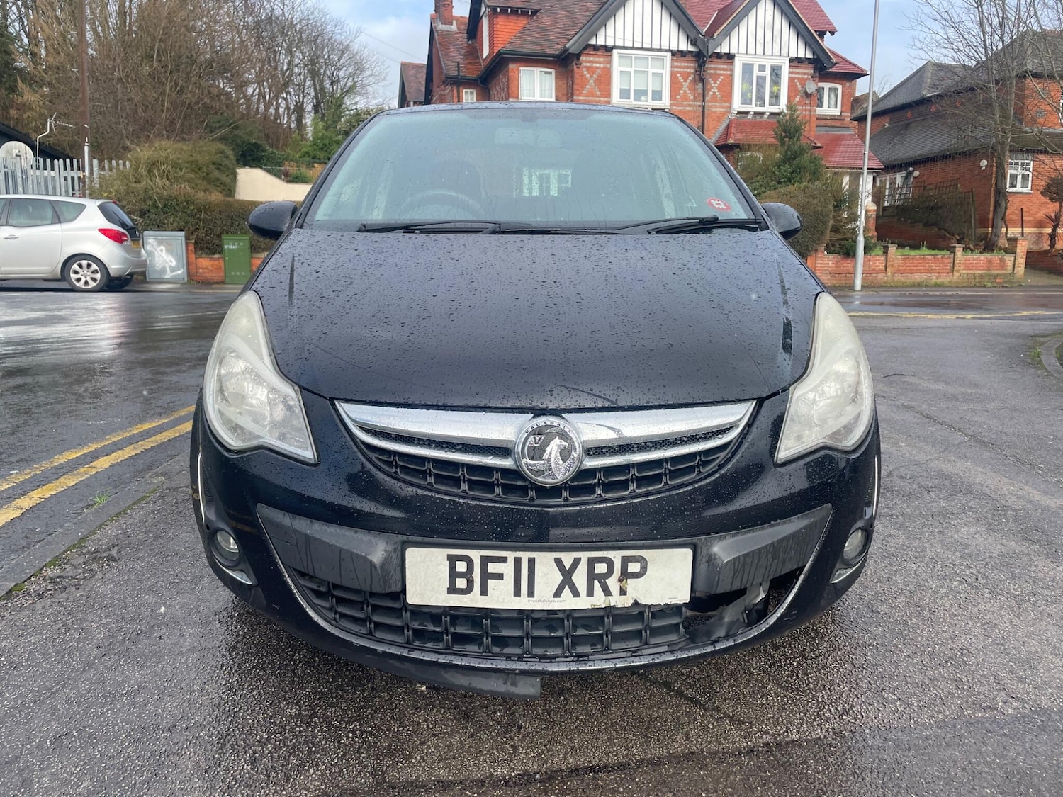 Used Vauxhall Corsa 2011 for sale - 77537417: Photo 2