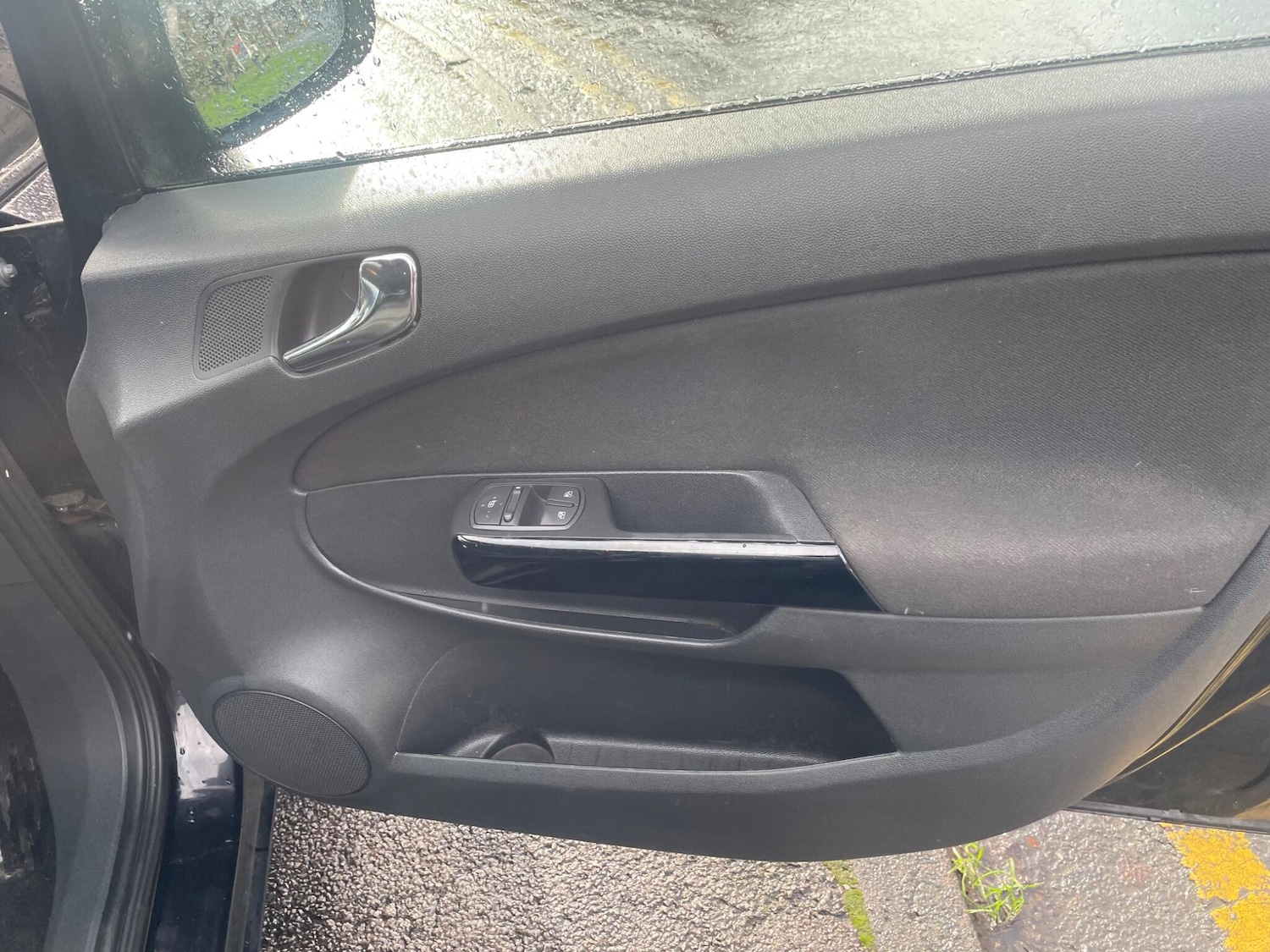 Used Vauxhall Corsa 2011 for sale - 77537417: Photo 36