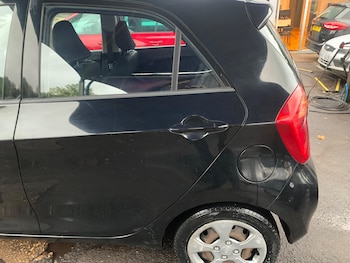 Used Kia Picanto 2011 for sale - 76166323: Photo 4