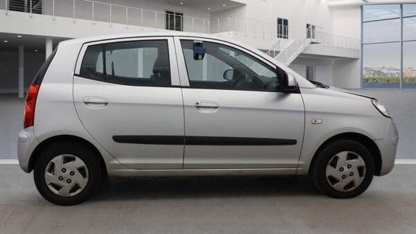 Used Kia Picanto 2010 for sale - 77143872: Photo 6