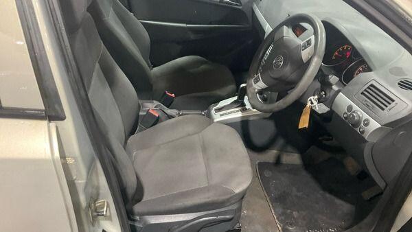 Used Vauxhall Astra 2009 for sale - 76990888: Photo 13