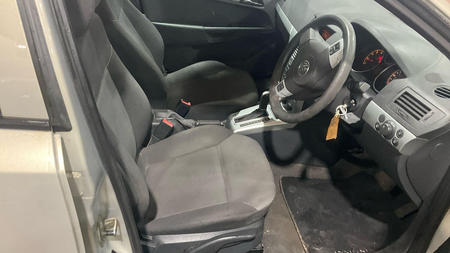 Used Vauxhall Astra 2009 for sale - 76990888: Photo 14