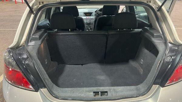 Used Vauxhall Astra 2009 for sale - 76990888: Photo 20