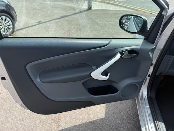 Used Ford Ka 2013 for sale - 74861874: Photo 31