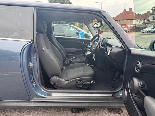 Used MINI Hatch 2009 for sale - 76295054: Photo 30
