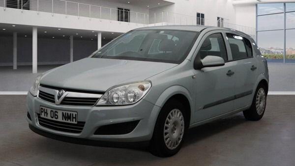 Used Vauxhall Astra 2009 for sale - 76742807: Photo 1