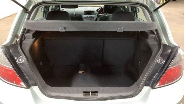 Used Vauxhall Astra 2009 for sale - 76742807: Photo 11