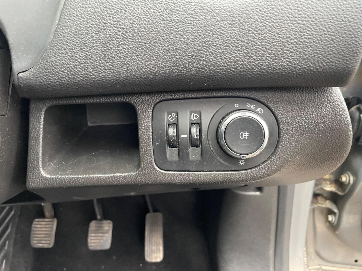 Used Vauxhall Meriva 2010 for sale - 77658865: Photo 25