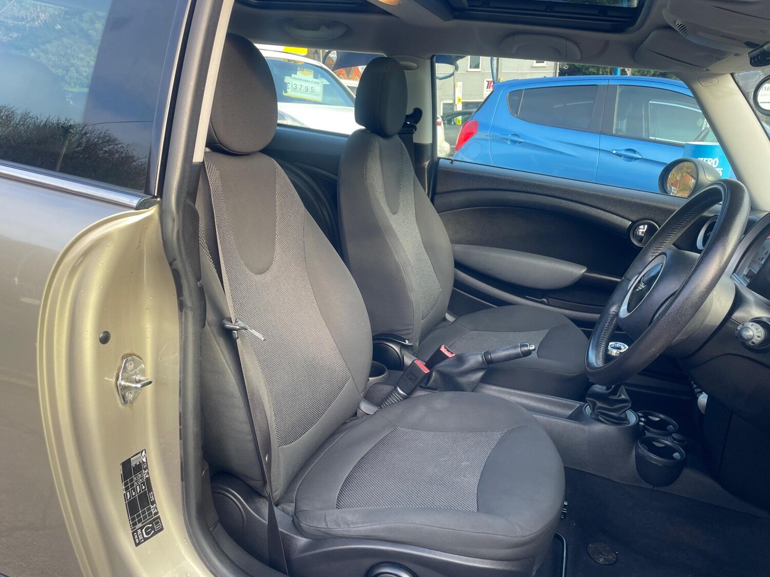 Used MINI Hatch 2009 for sale - 76633311: Photo 21