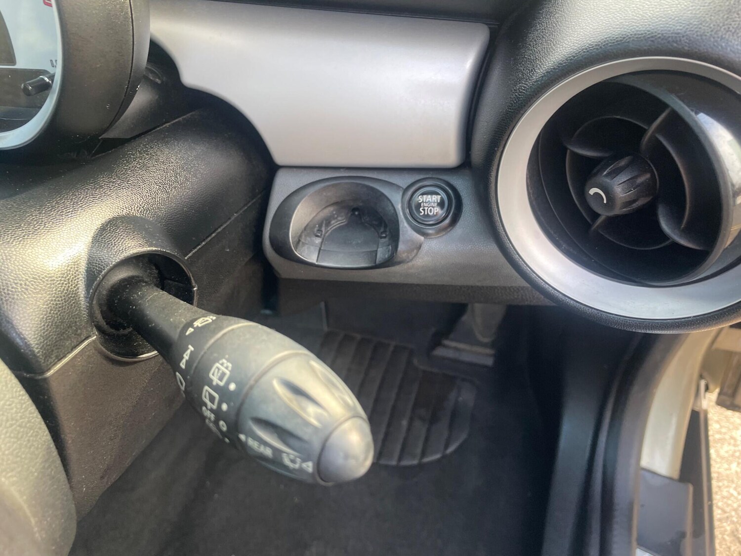 Used MINI Hatch 2009 for sale - 76633311: Photo 26