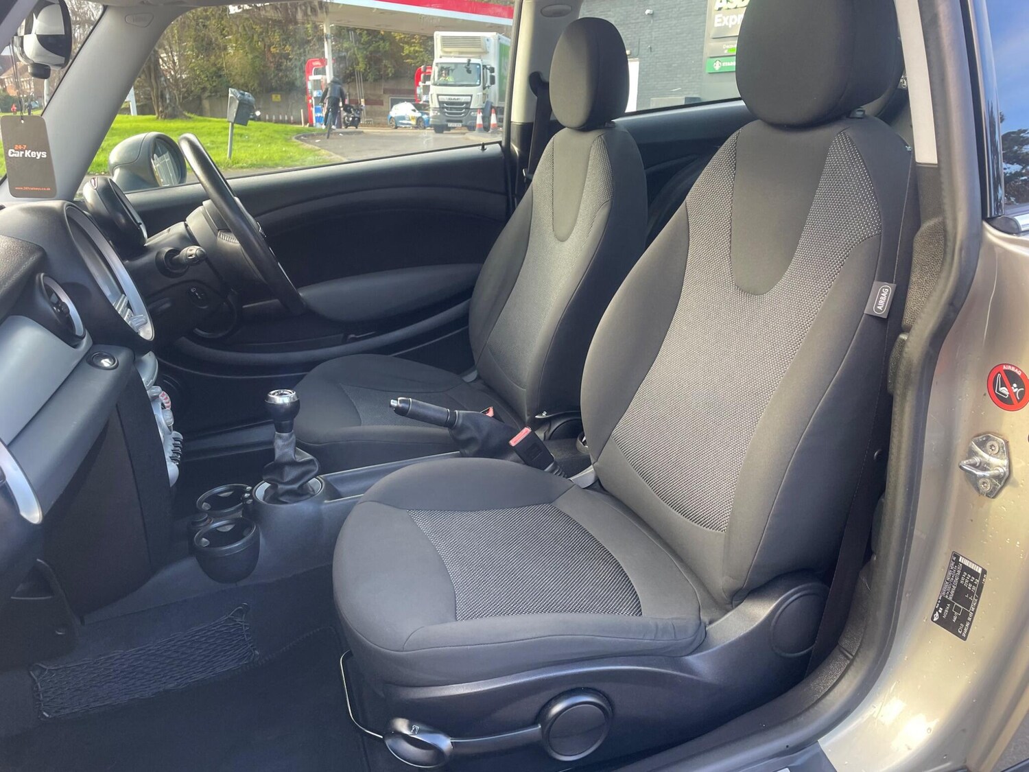 Used MINI Hatch 2009 for sale - 76633311: Photo 45