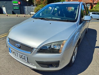 2007 (57) - 1.8 Zetec Climate 5dr