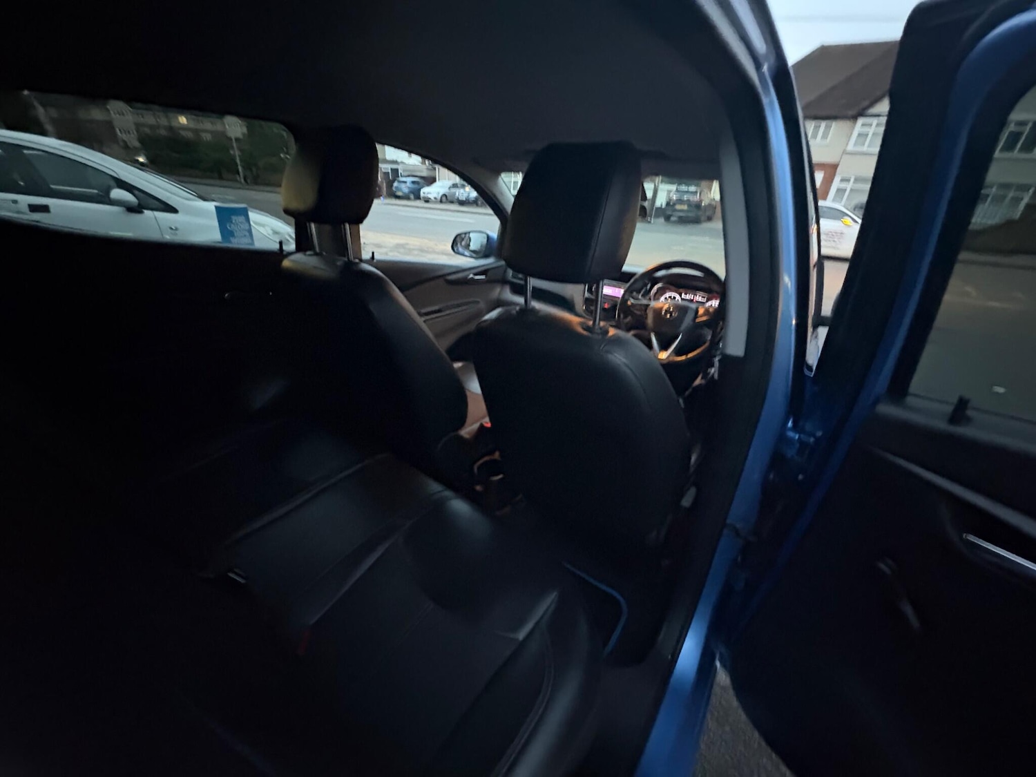 Used Vauxhall Viva 2015 for sale - 76538202: Photo 37