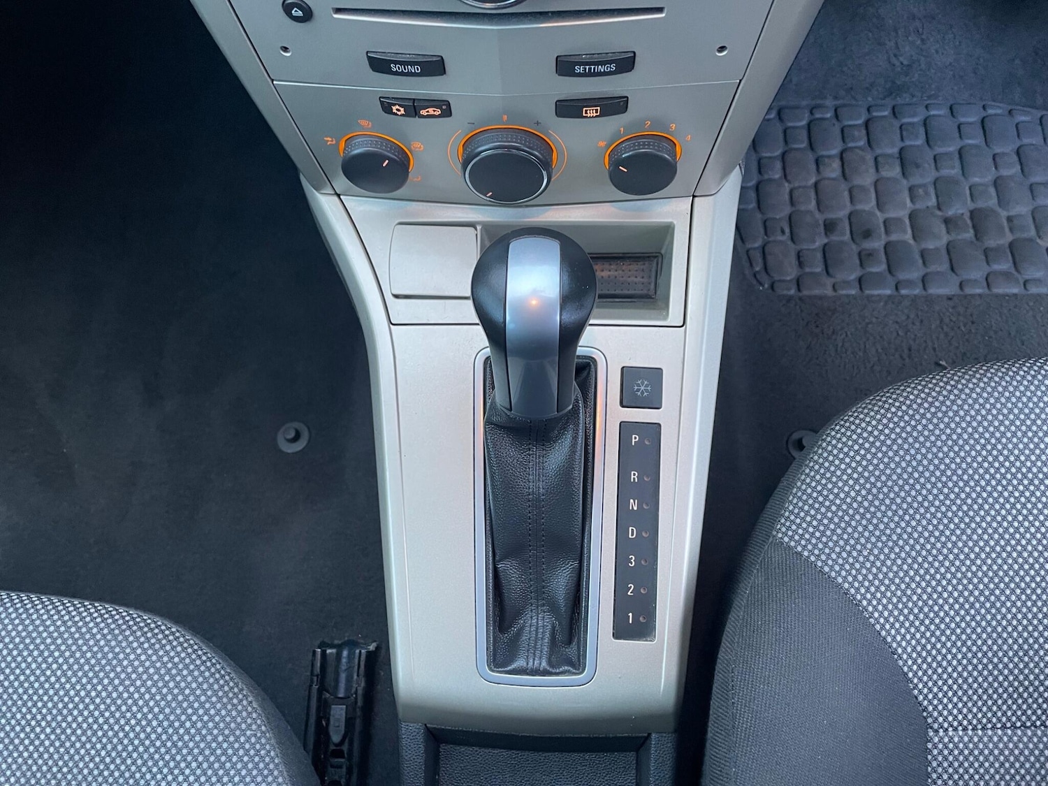 Used Vauxhall Astra 2008 for sale - 76886340: Photo 19