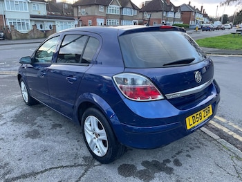 Used Vauxhall Astra 2008 for sale - 76886340: Photo